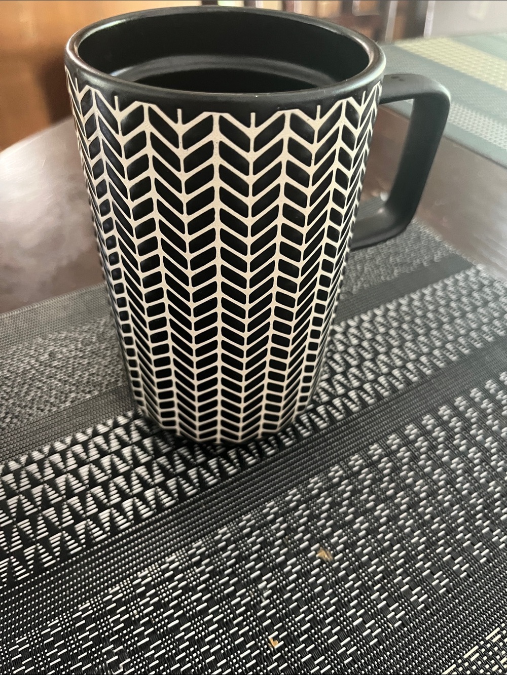 Black Ceramic Mug with White Chevron Detail - Home Dining